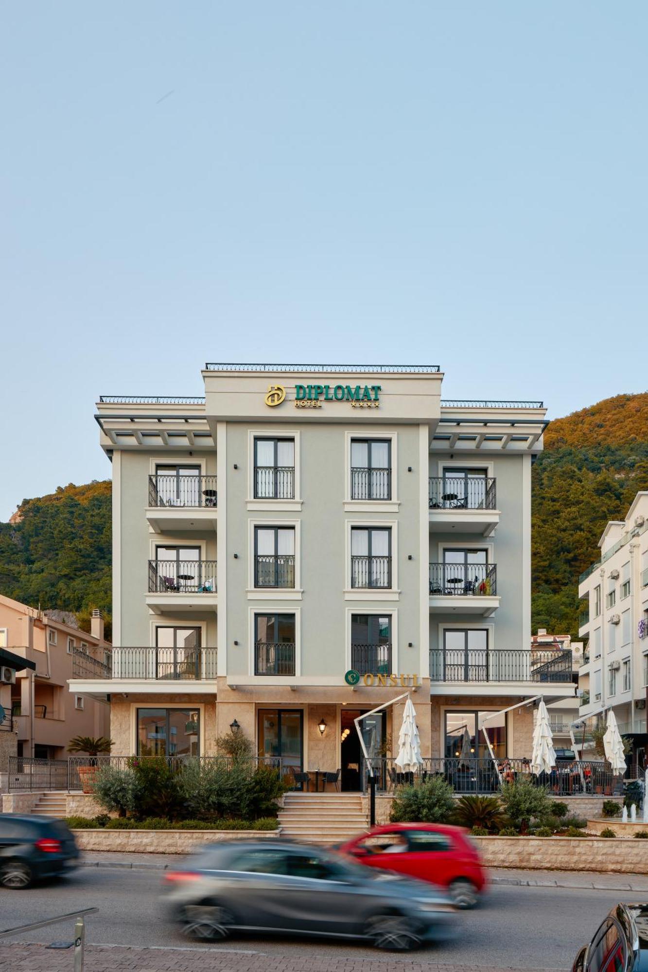 Hotel Diplomat By Aycon Budva Exterior foto